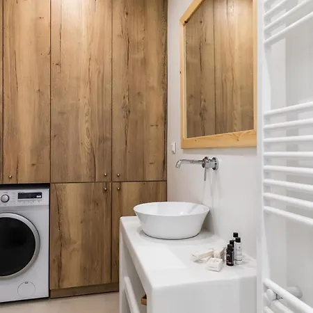 Lito House - Within Reach