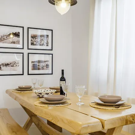 Lito House - Within Reach Apartman Szkópelosz